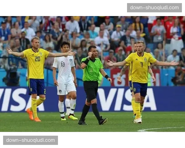 争议判罚:VAR介入取消马赛进球,引发主队教练组强烈抗议 争议判罚:VAR介入取消马赛进球,引发主队教练组强烈抗议