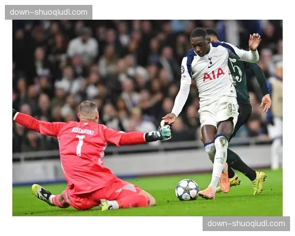 数据模型推演：热刺与维拉争夺第四名之战，主场优势或成关键